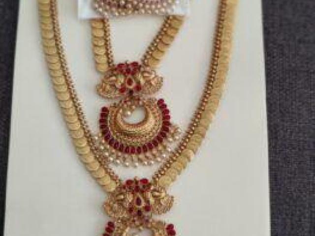 Red Necklace Set 13 - 1