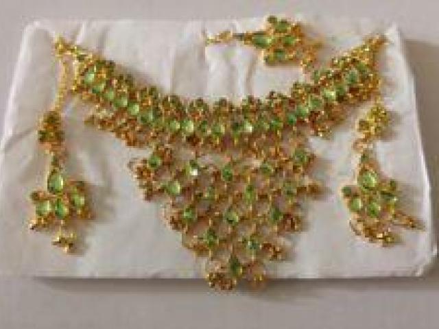 Green 3 Necklace Set - 1