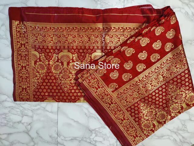 Maroon Gold Pattu Saree - 1